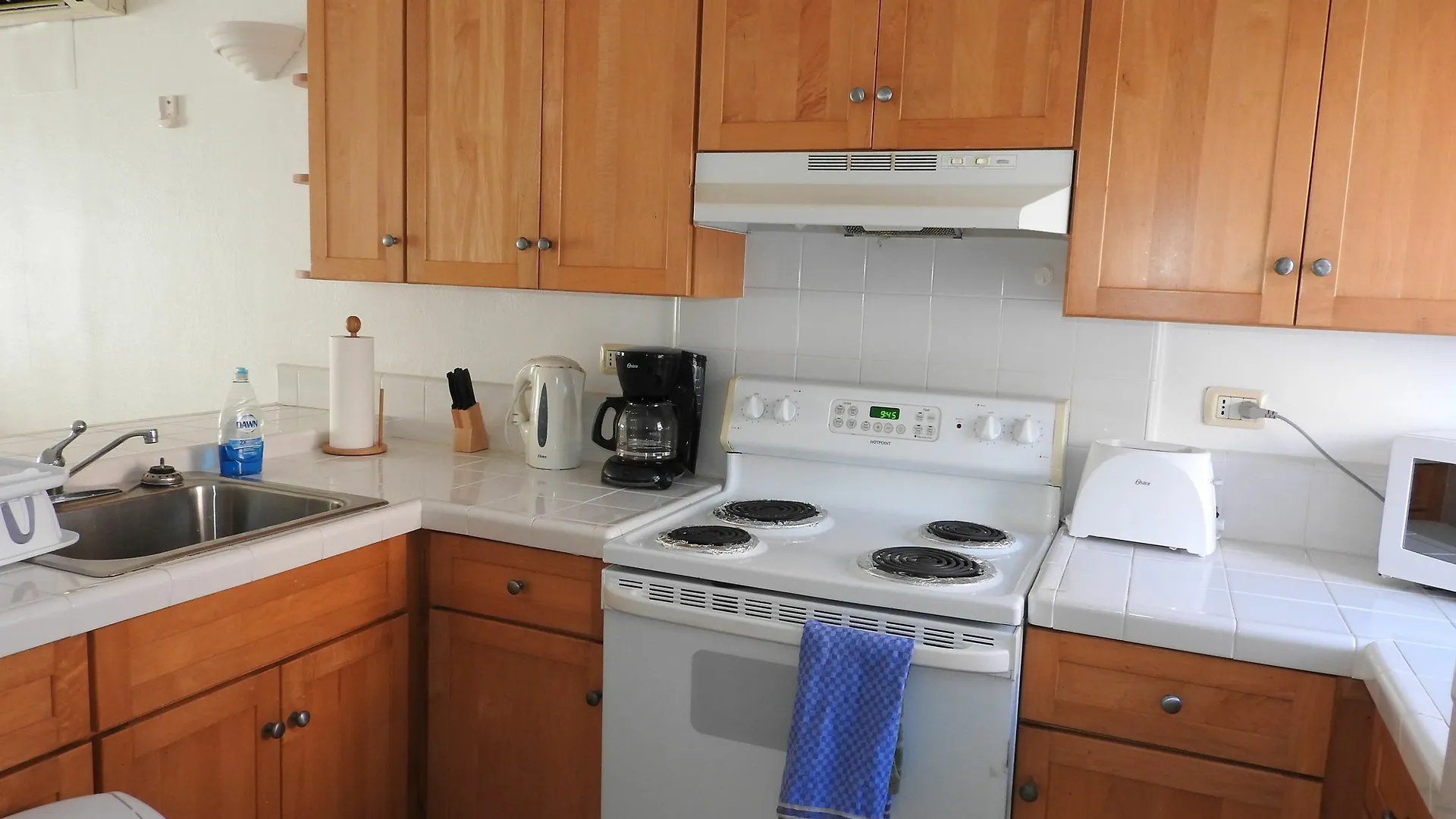 420C Jolly Harbour Villas アパート