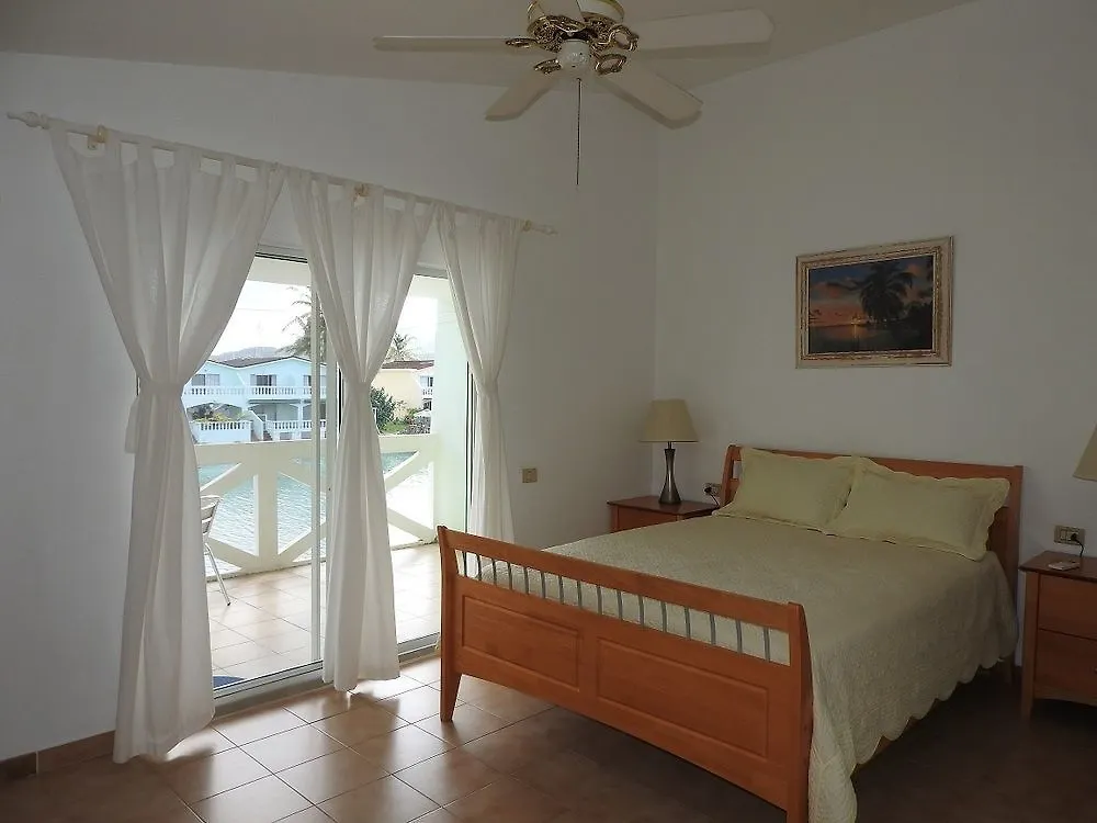 420C Jolly Harbour Villas Apartament